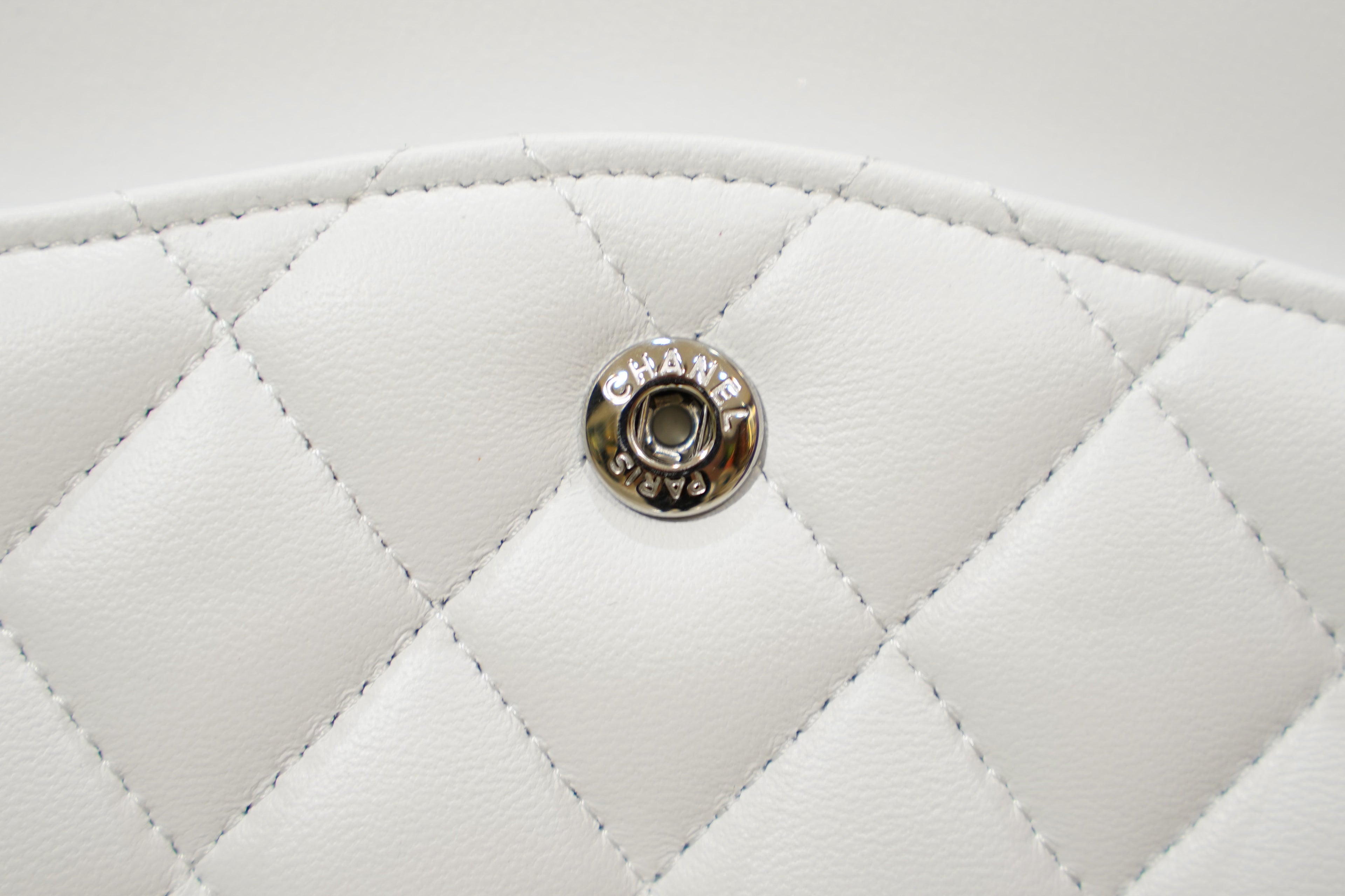Chanel | Classic Flap Bag – Medium – Leather – White – Silver Hardware