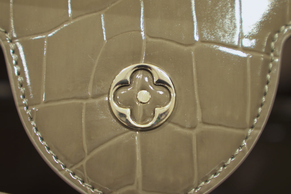 Louis Vuitton | Capucines – Crocodile Leather – Grey – Silver Hardware
