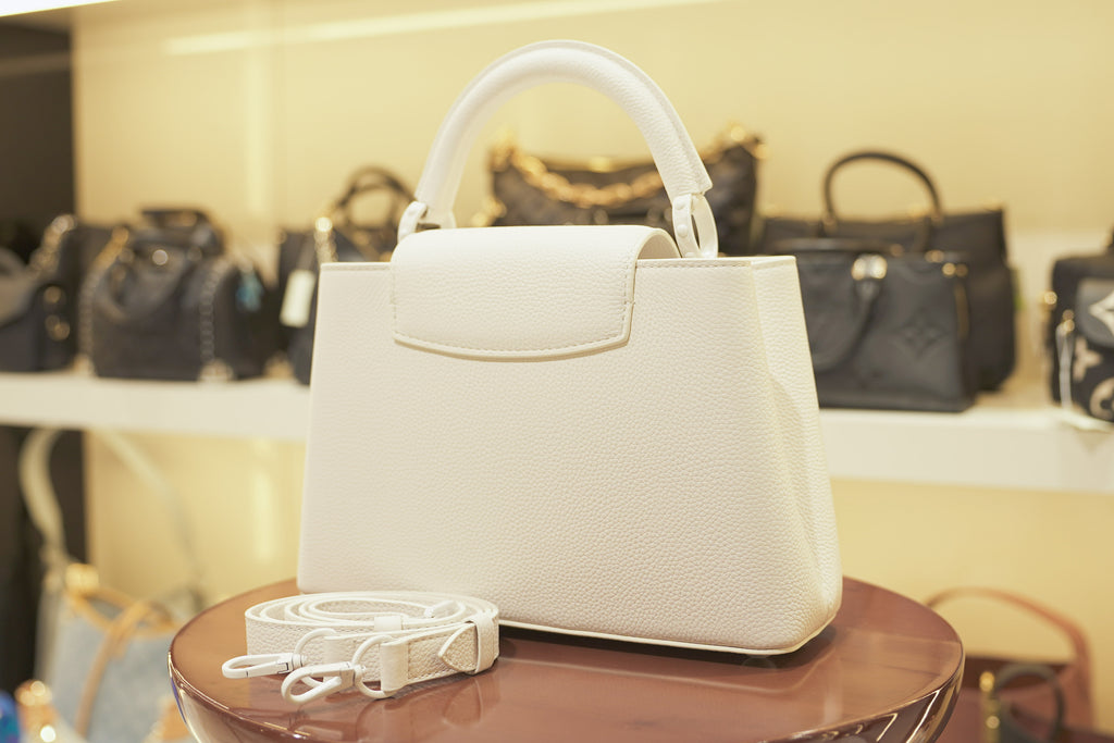 Louis Vuitton | Capucines – Leather – White – Silver Hardware
