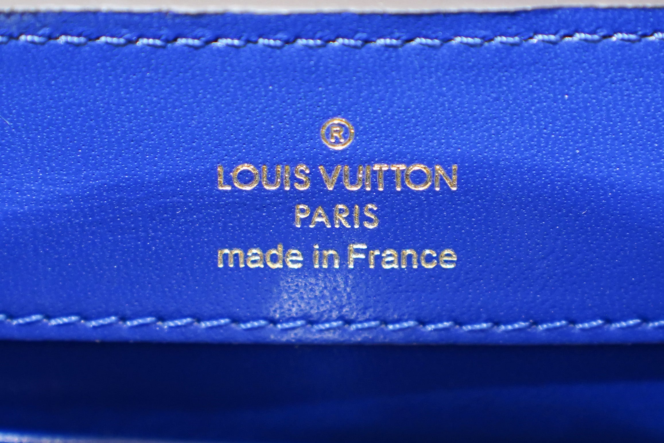 Louis Vuitton | Capucines Medium – Ostrich Leather – Blue – Gold Hardware