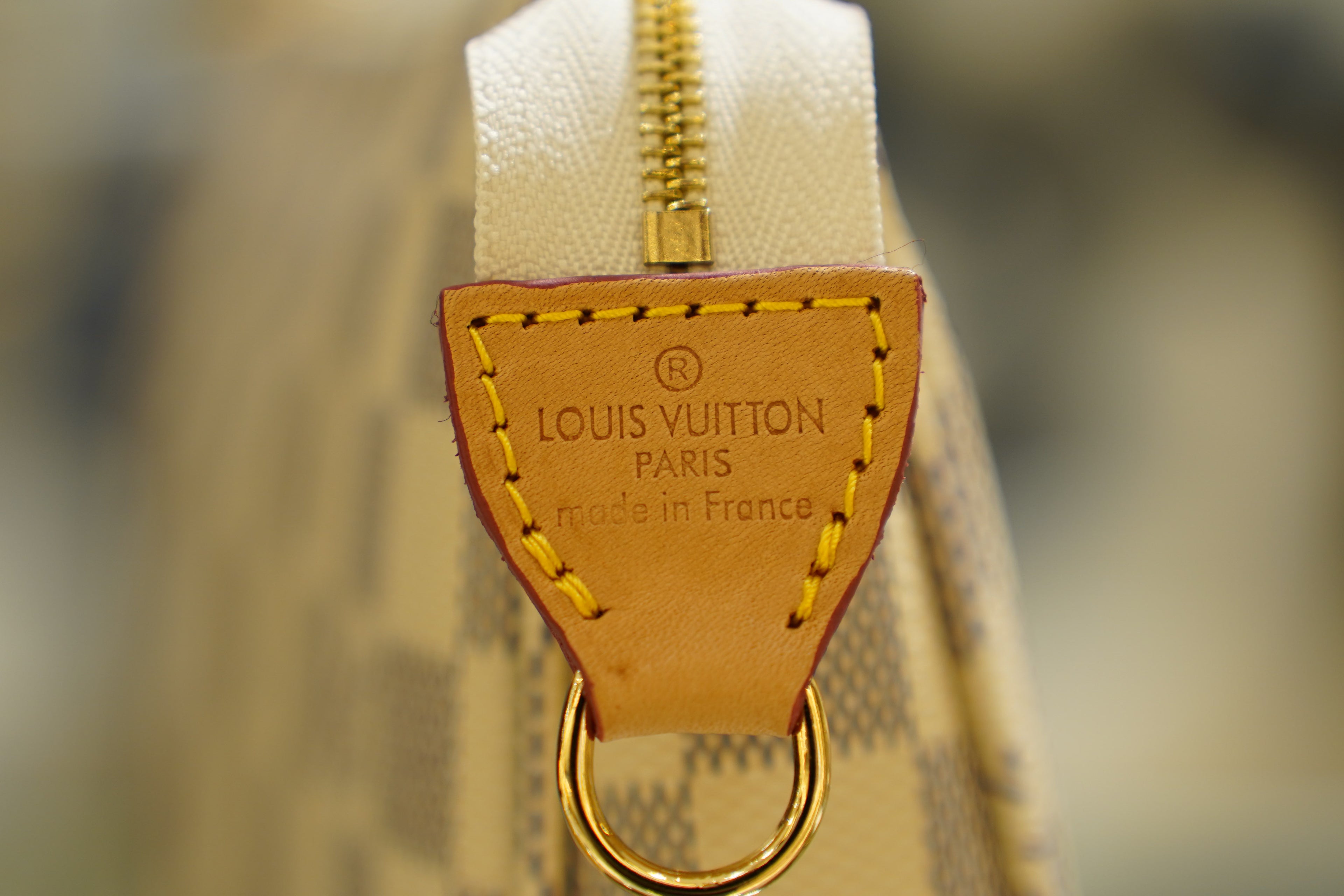 Louis Vuitton | Pochette Métis – Canvas – Damier Azur – Gold Hardware