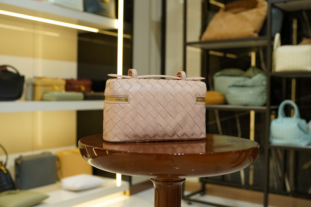 Bottega Veneta | Bang-Bang – Leather – Pink – Gold Hardware