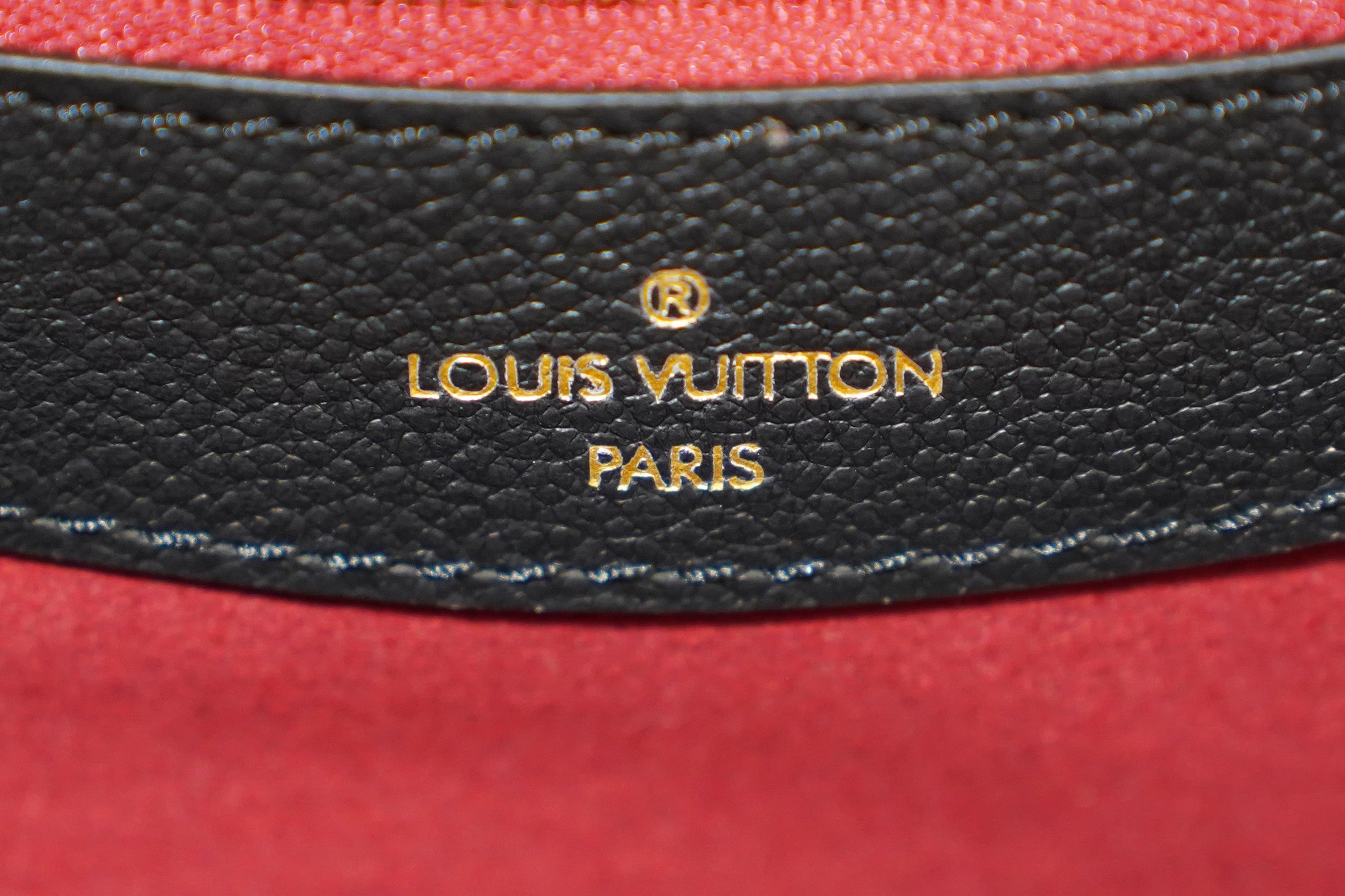 Louis Vuitton | Coussin – Leather – Black – Gold Hardware