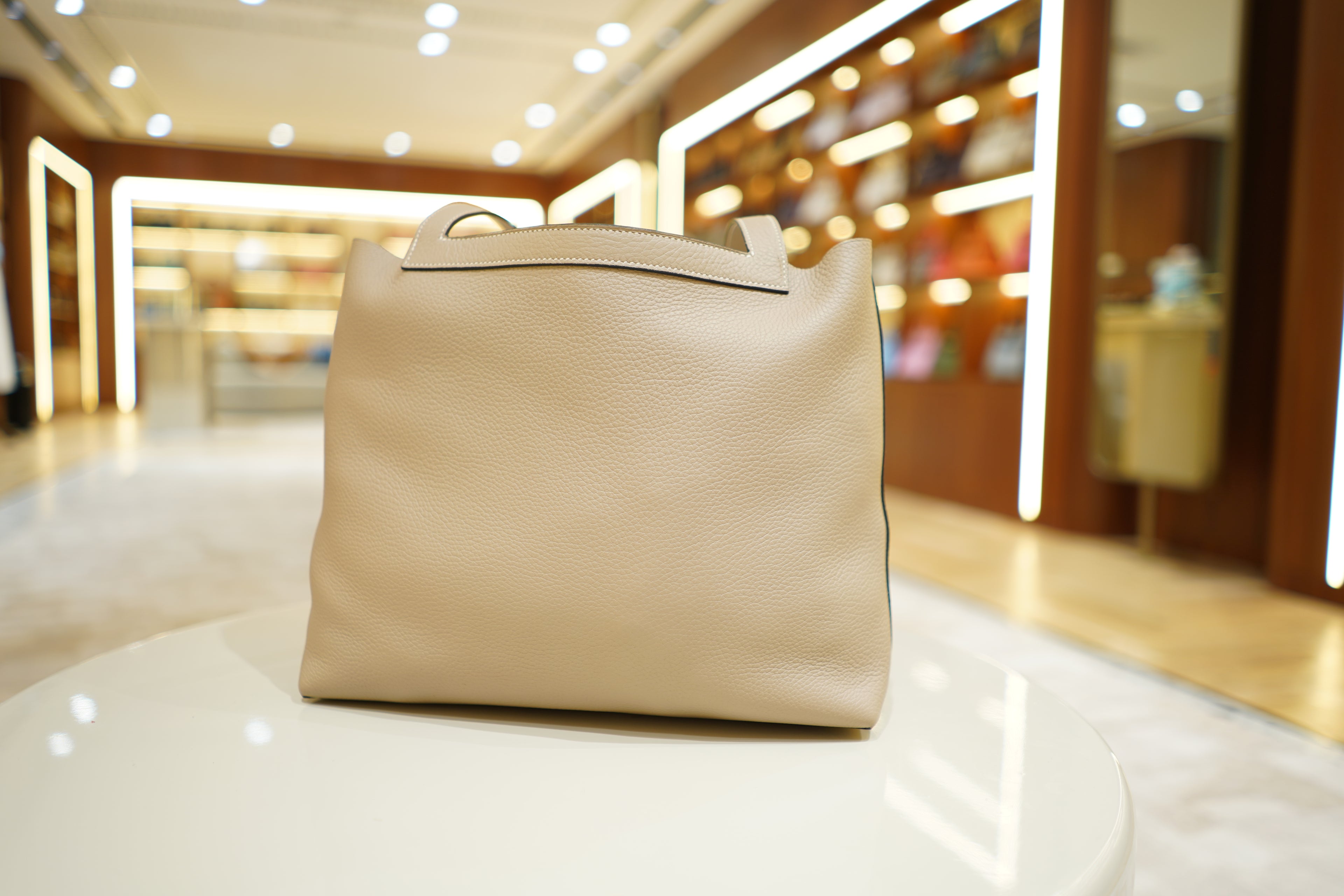 Hermes | Clemence Cabasellier 31 – Clemence – Beige – Silver Hardware