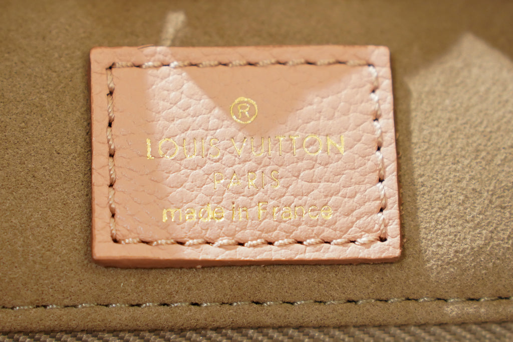 Louis Vuitton | Hobo Bag – Canvas – Rose Ballerine – Gold Hardware