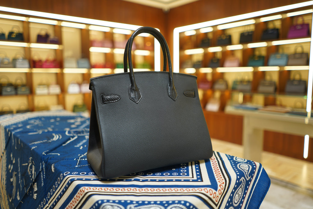Hermès | Birkin 30 – Noir Touch – Нилотиковый крокодил и кожа Того – Золотая фурнитура