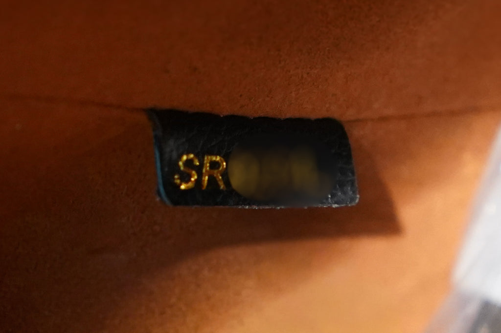 Louis Vuitton | Neverfull – Leather – Black – Gold Hardware