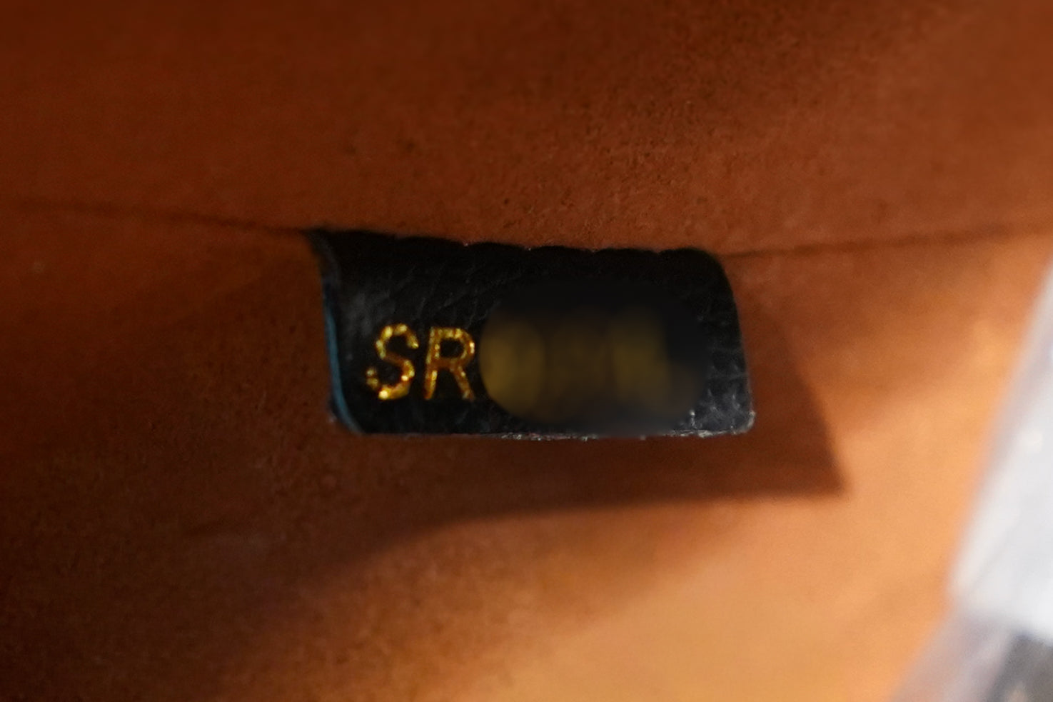 Louis Vuitton | Neverfull – Leather – Black – Gold Hardware