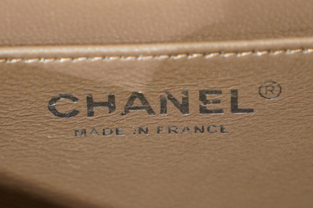 Chanel | Square Mini Flap Bag – Lambskin – Taupe – Silver Hardware