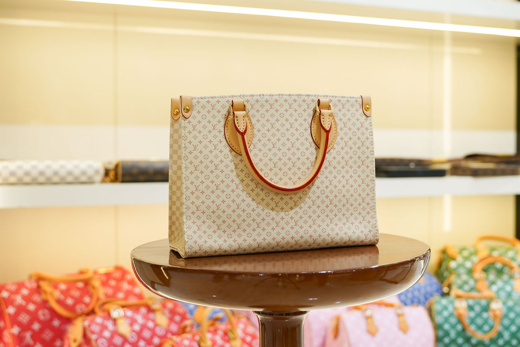 Louis Vuitton | Neverfull – Canvas – Cream – Gold Hardware