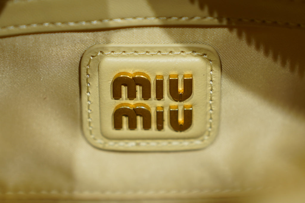 Miu Miu | Arcadie (Medium) – Matelassé – Yellow – Gold Hardware