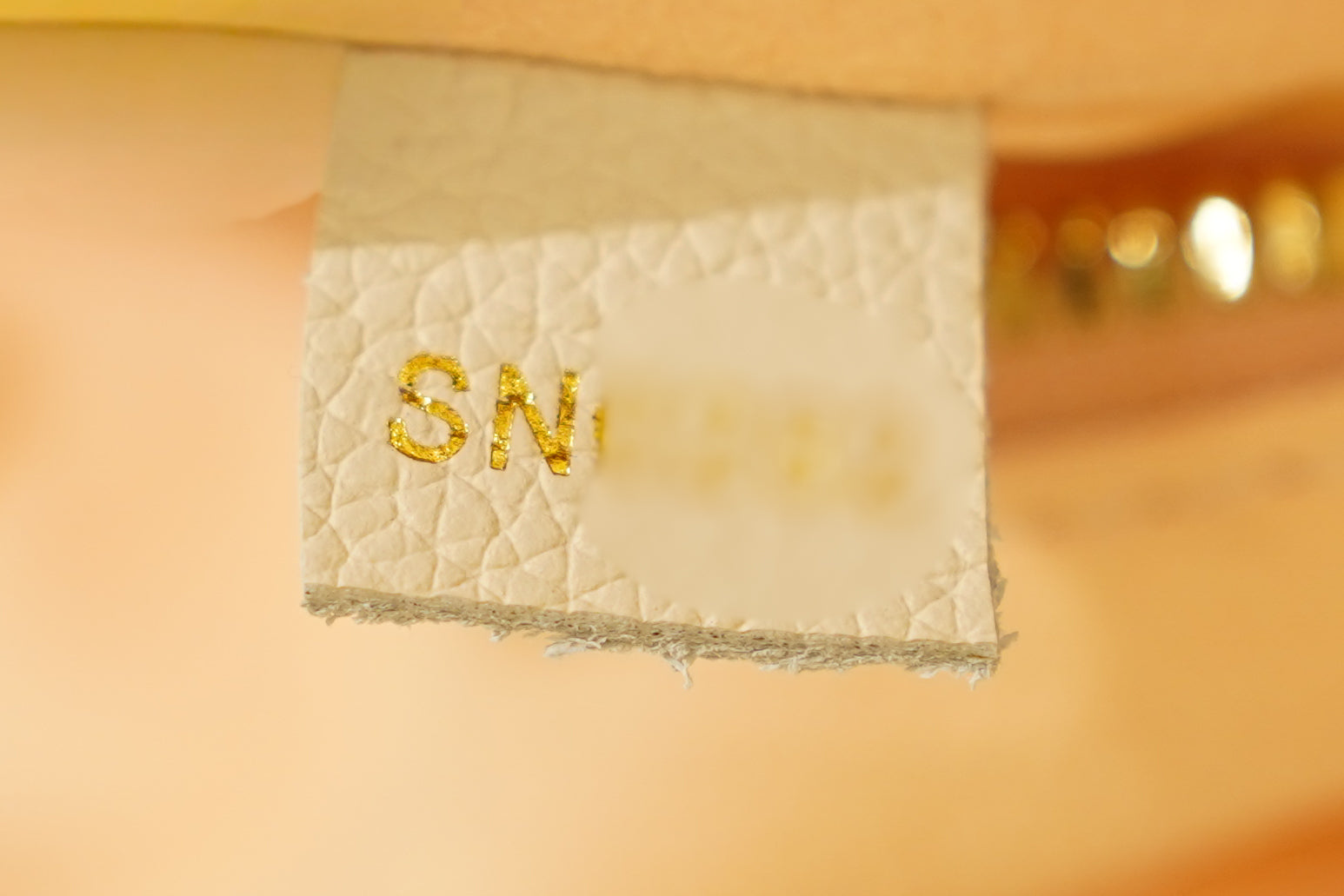 Louis Vuitton | Pochette Metis – Canvas – Cream – Gold Hardware