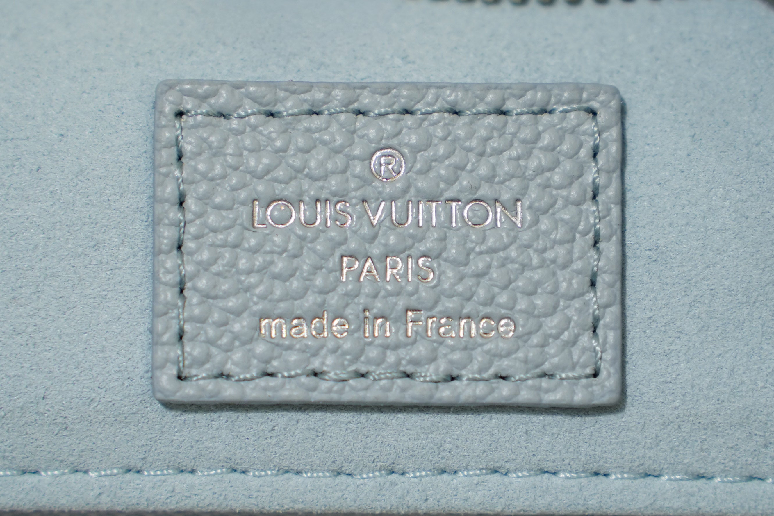 Louis Vuitton | Hobo Bag – Leather – Bleu Ciel – Silver Hardware