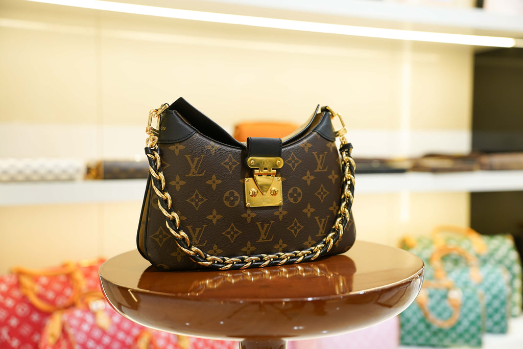 Louis Vuitton | Coussin – Canvas – Brown – Gold Hardware