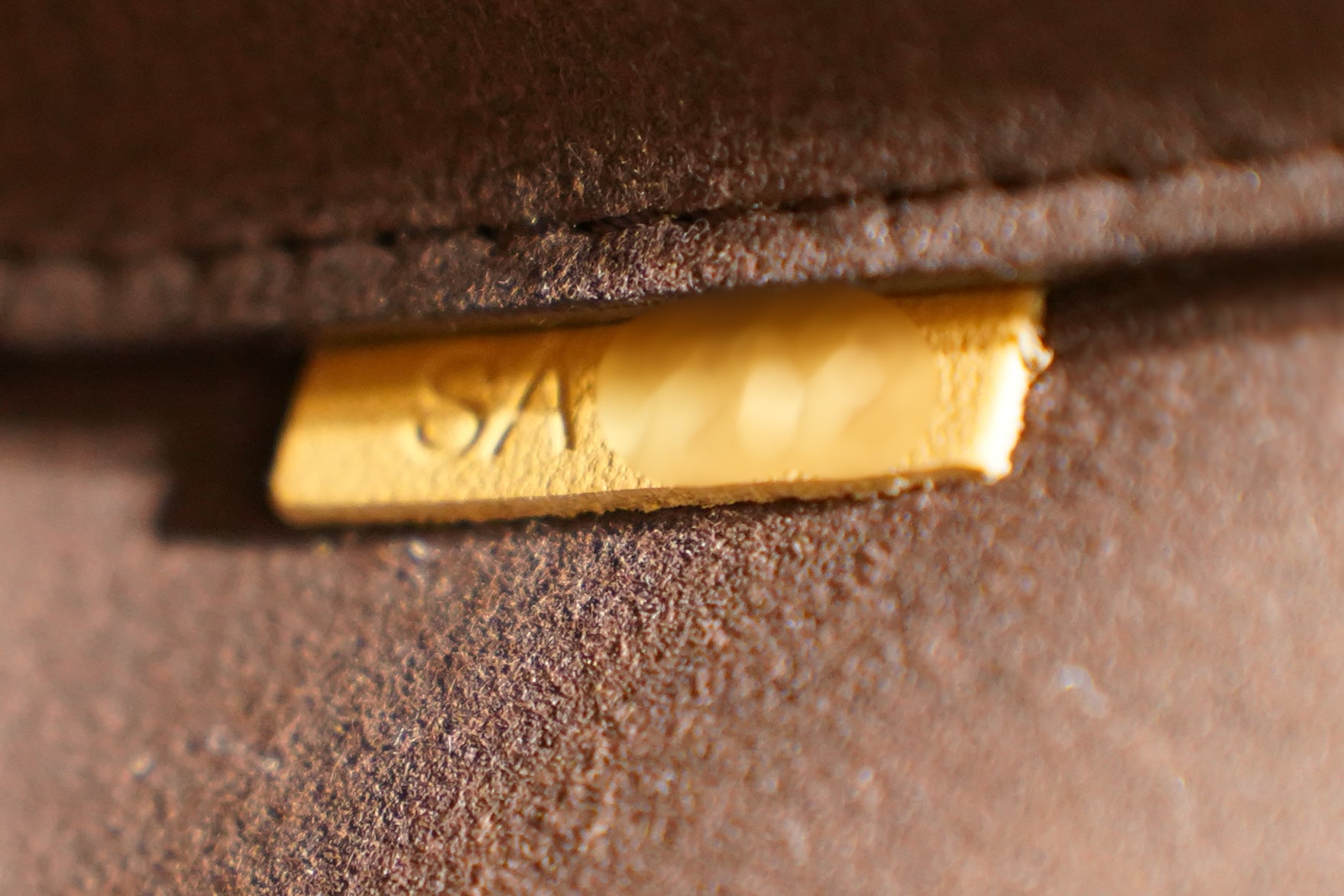 Louis Vuitton | Twist – Canvas – Brown – Gold Hardware