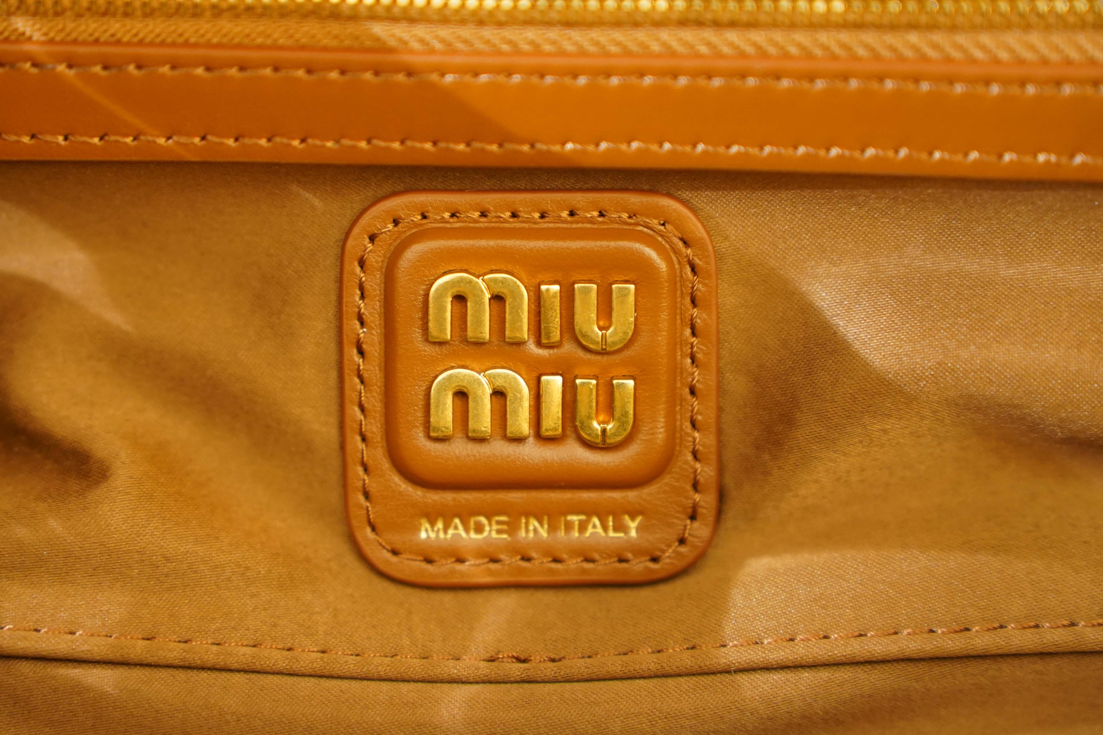 Miu Miu | Beau – Leather – Brown – Gold Hardware