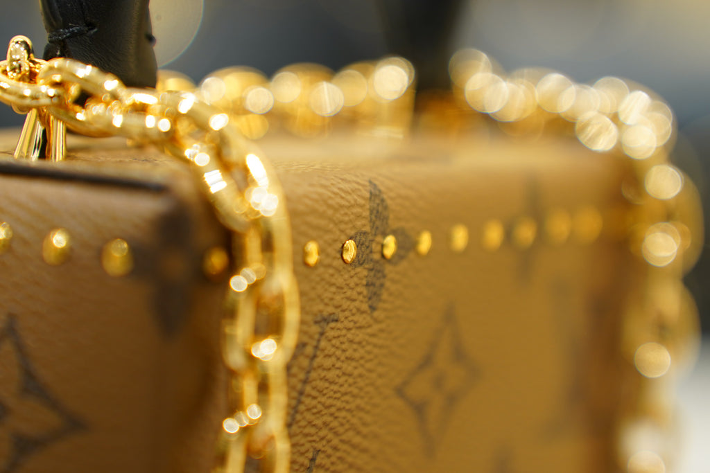 Louis Vuitton | Petite Malle – Canvas – Monogram – Gold Hardware