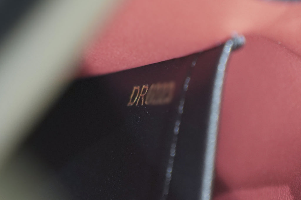 Louis Vuitton | Capucines – Leather – Black – Gold Hardware