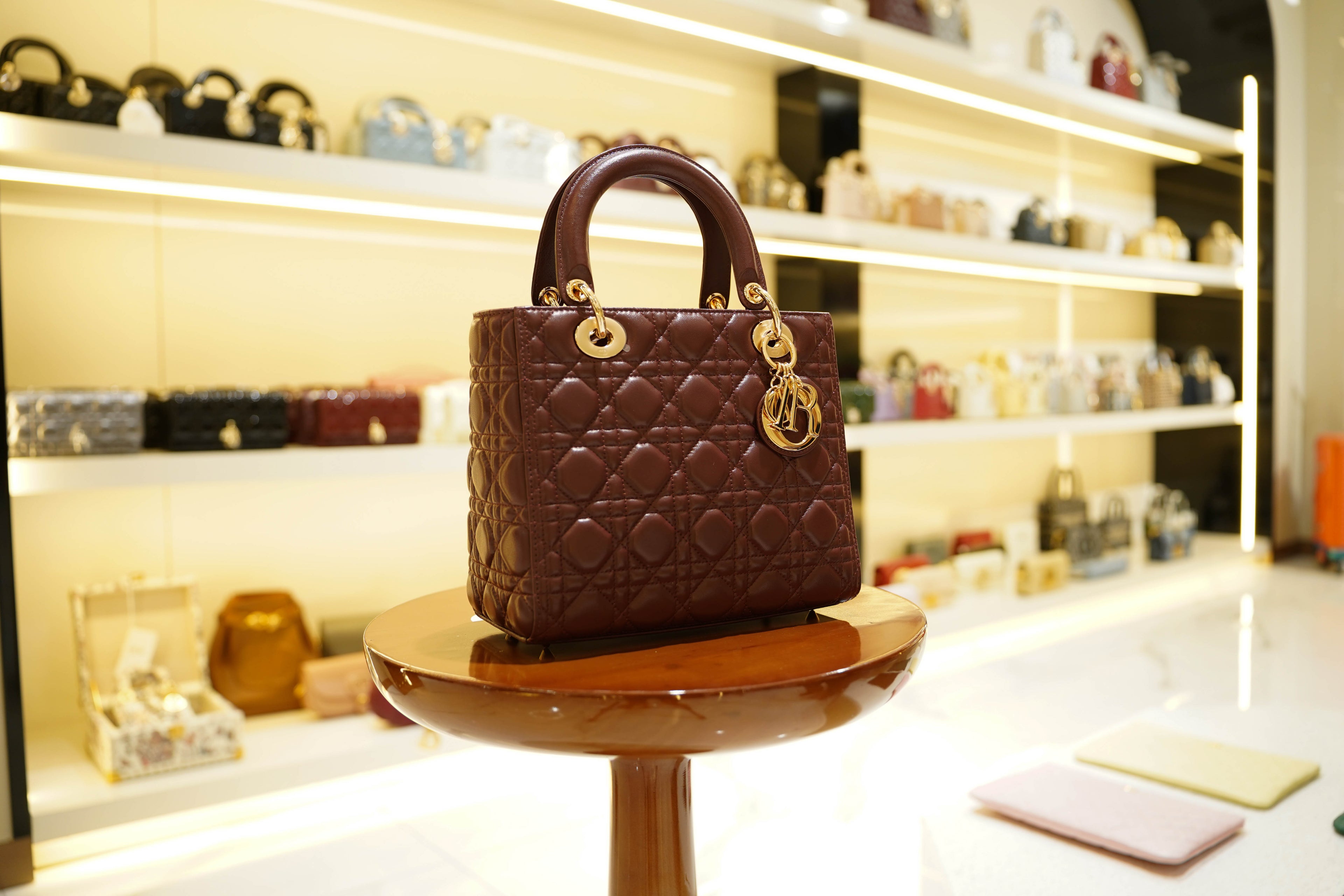 Dior | Lady Dior (Large) – Lambskin – Bordeaux – Gold Hardware