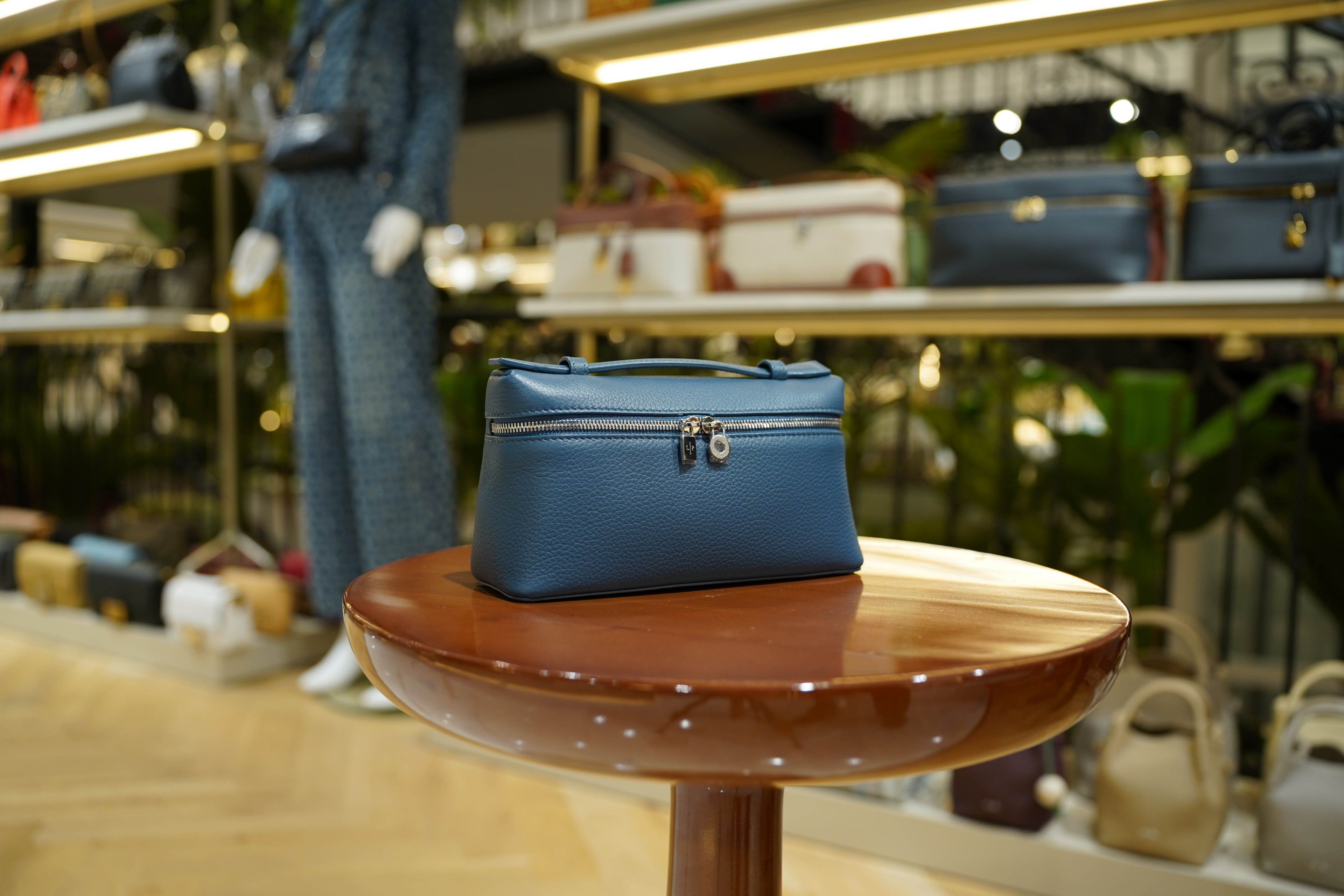 Loro Piana | Extra-Pocket-L19 – Leather – Blue – Silver Hardware