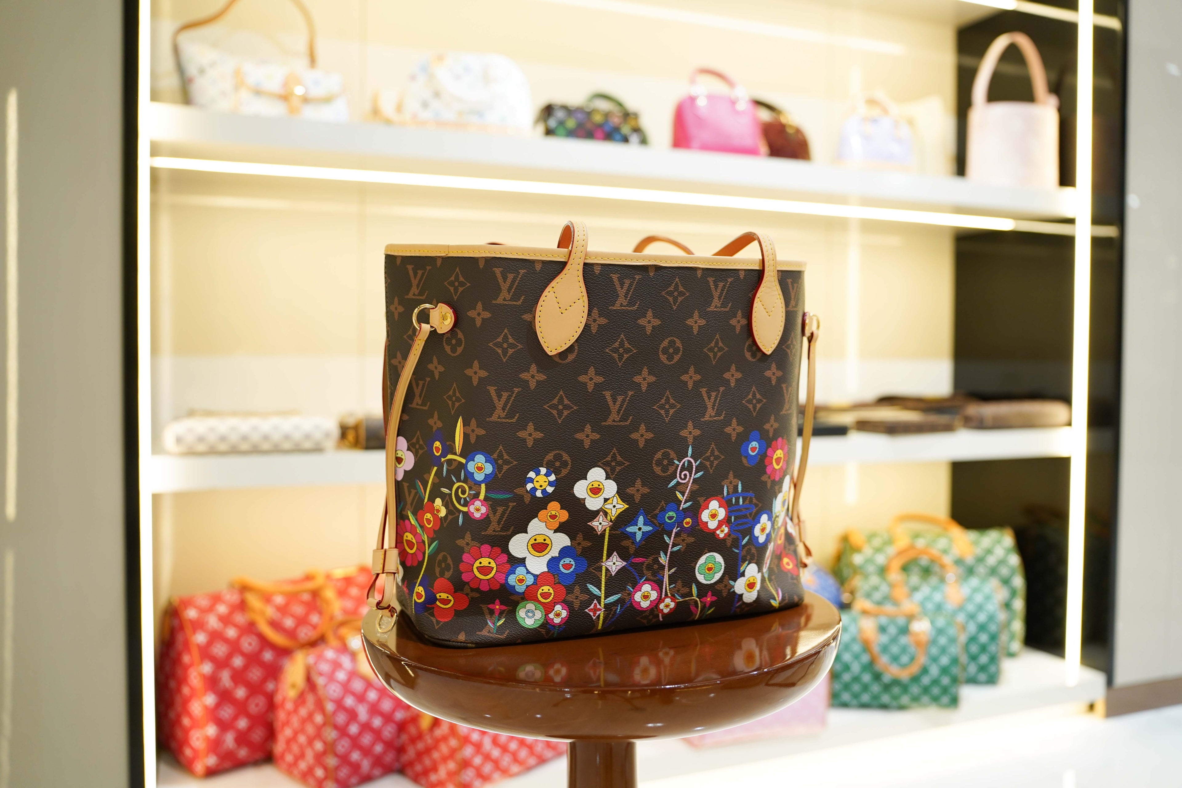 Louis Vuitton | Neverfull – Canvas – Brown – Gold Hardware