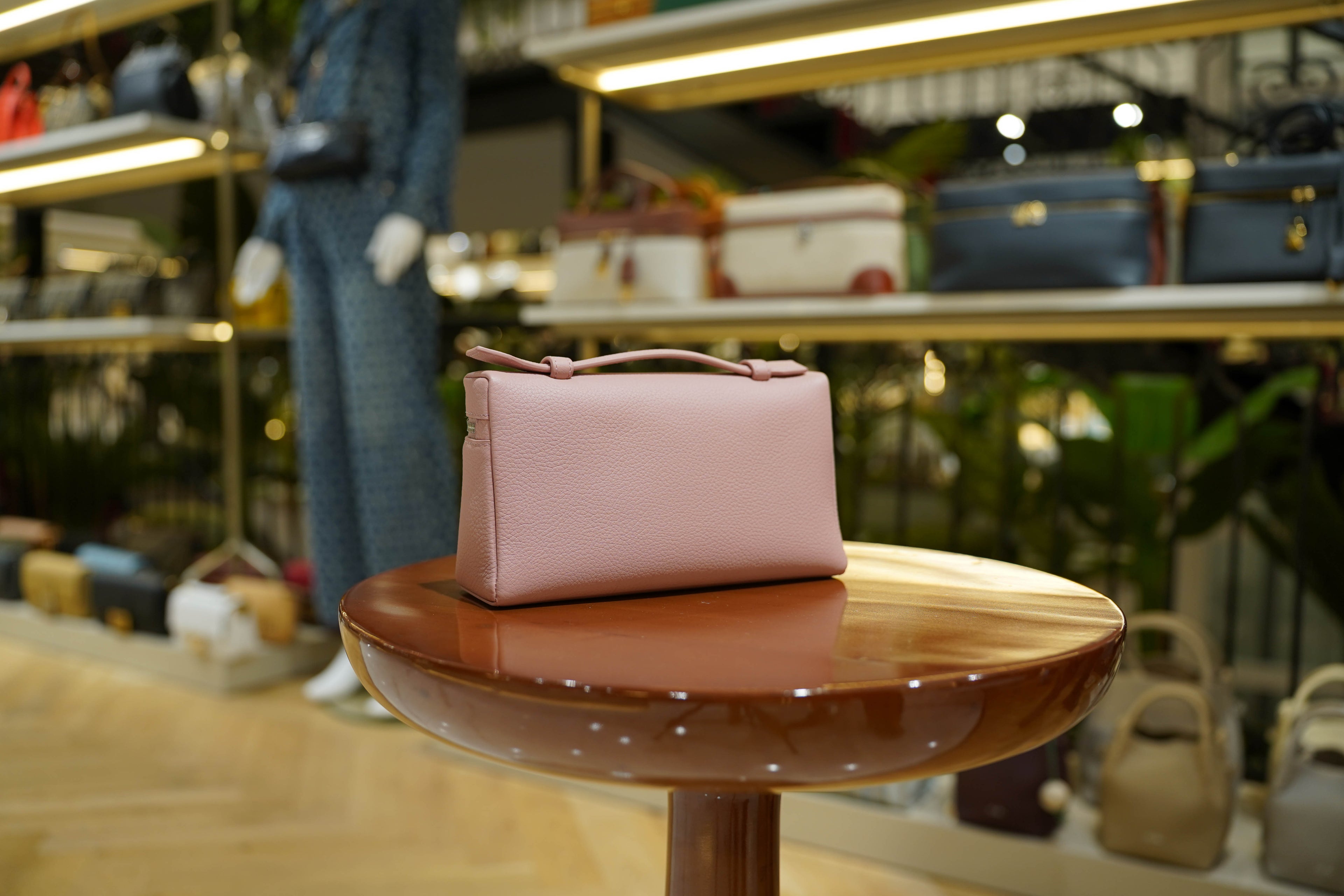 Loro Piana | Extra-Pocket-L19 – Leather – Pink – Silver Hardware