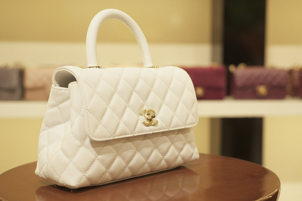 Chanel | Coco Mini – Leather – White – Gold Hardware