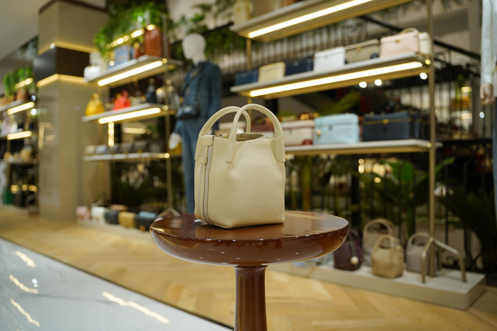 Loro Piana | Bale Bag (Small) – Leather – Cream – Gold Hardware