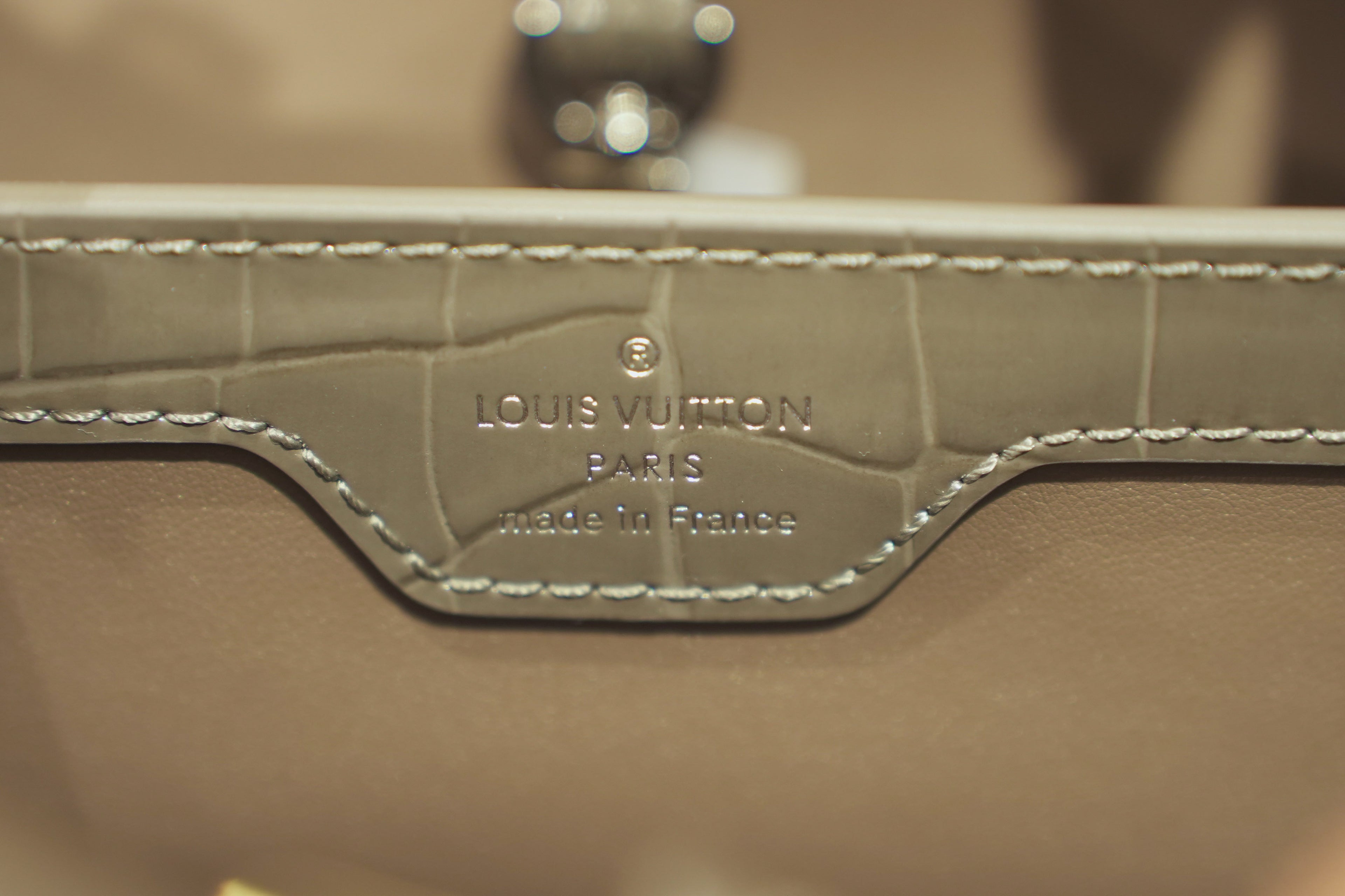 Louis Vuitton | Capucines – Crocodile Leather – Grey – Silver Hardware