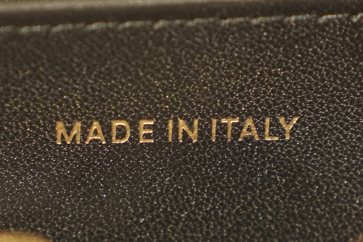 Chanel | Wallet on Chain – Patent Leather – Black – Gold Hardware