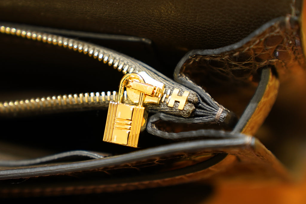 Hermes | Kelly – 28 – Crocodile Leather – Grey – Gold Hardware