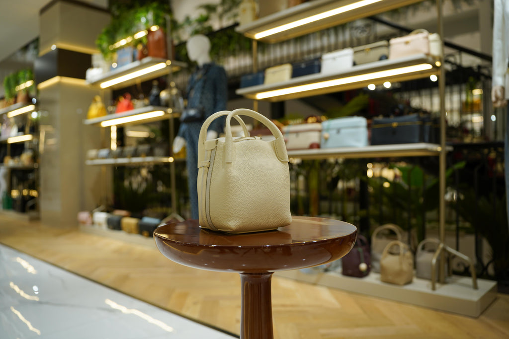Loro Piana | Bale Bag (Small) – Leather – Cream – Gold Hardware