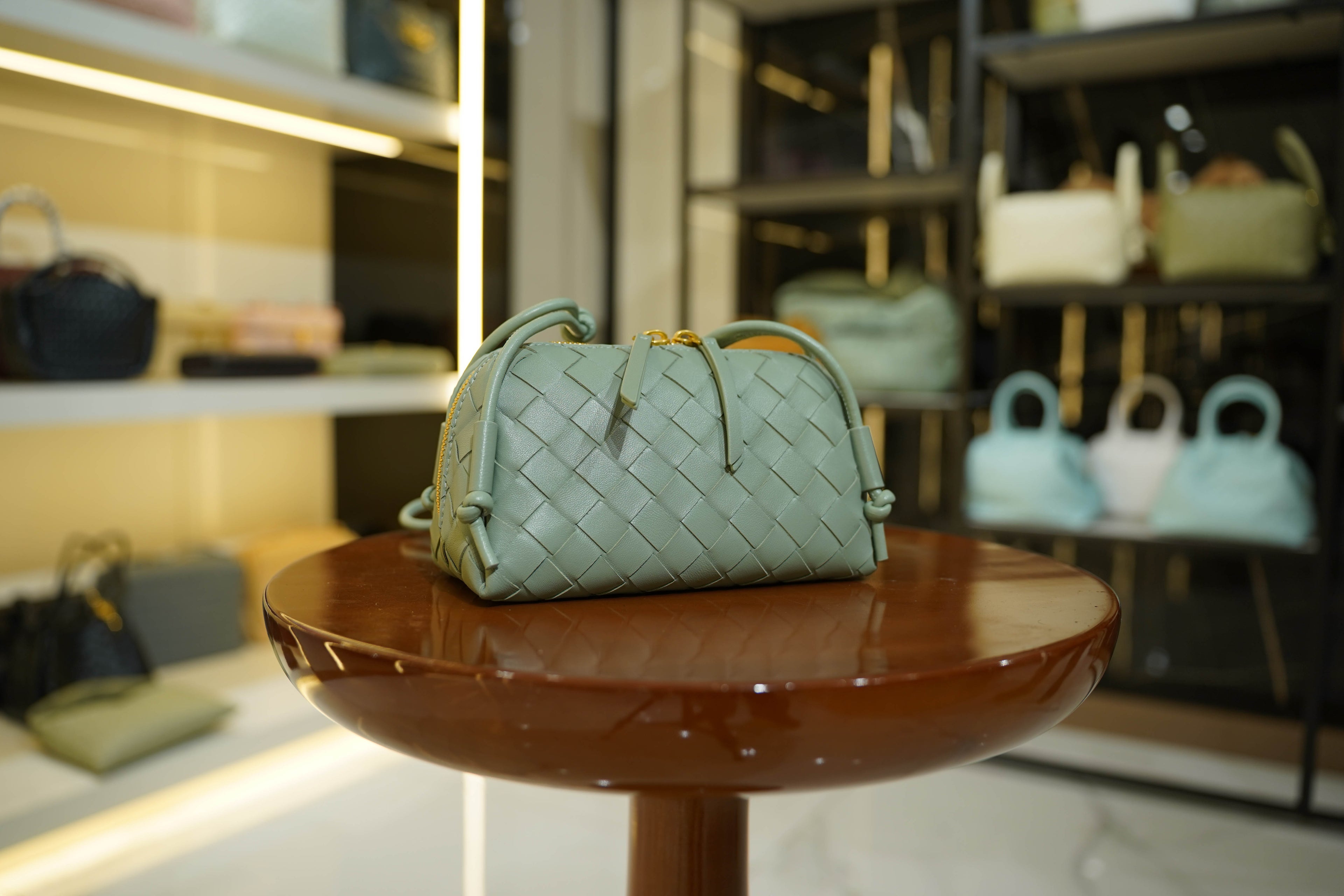 Bottega Veneta | Concert Pouch – Nappa Leather – Green – Gold Hardware