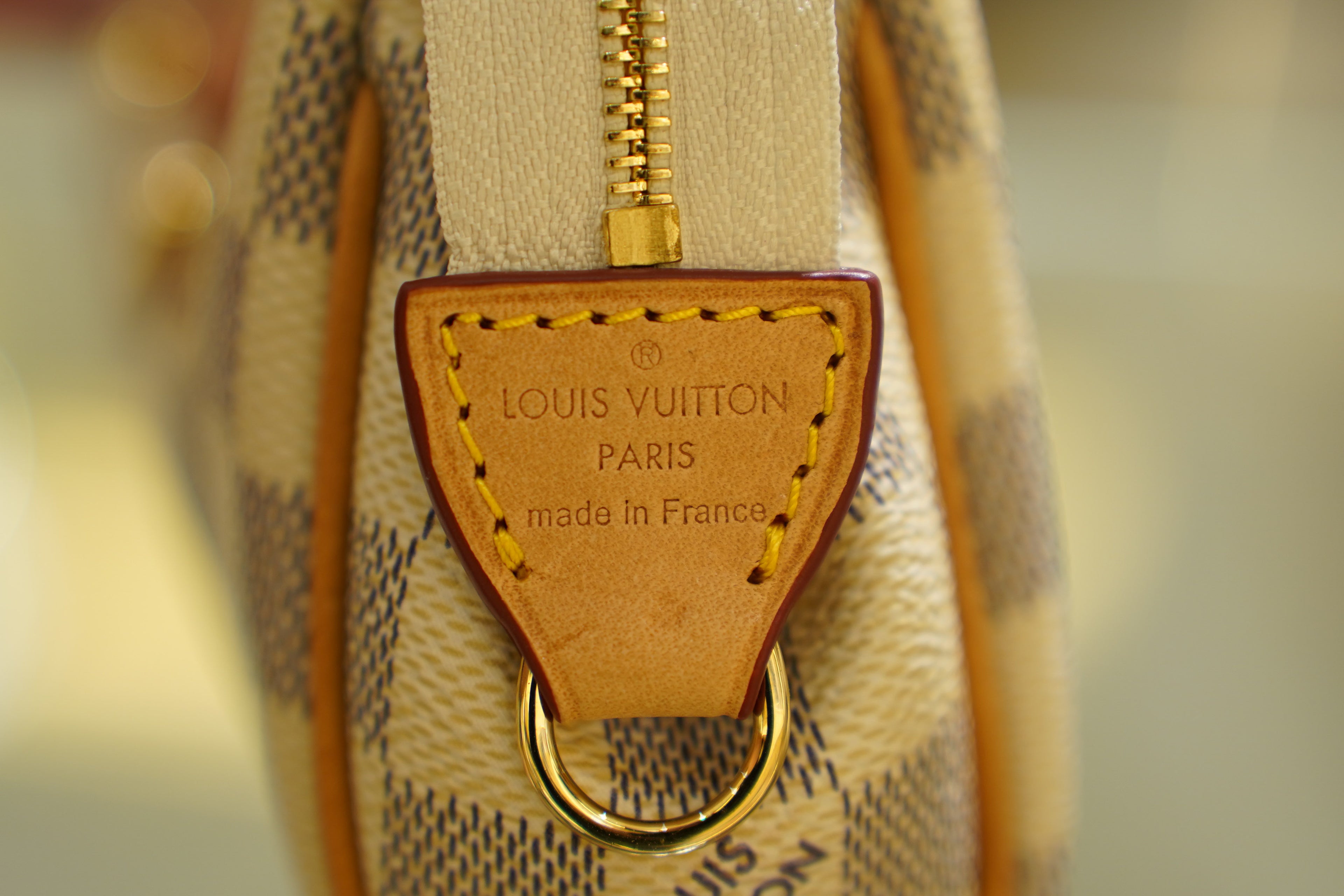 Louis Vuitton | Pochette Metis – Canvas – Damier Azur – Gold Hardware