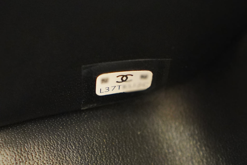 Chanel | Classic Flap Bag – Medium – Fabric – Black – Silver Hardware