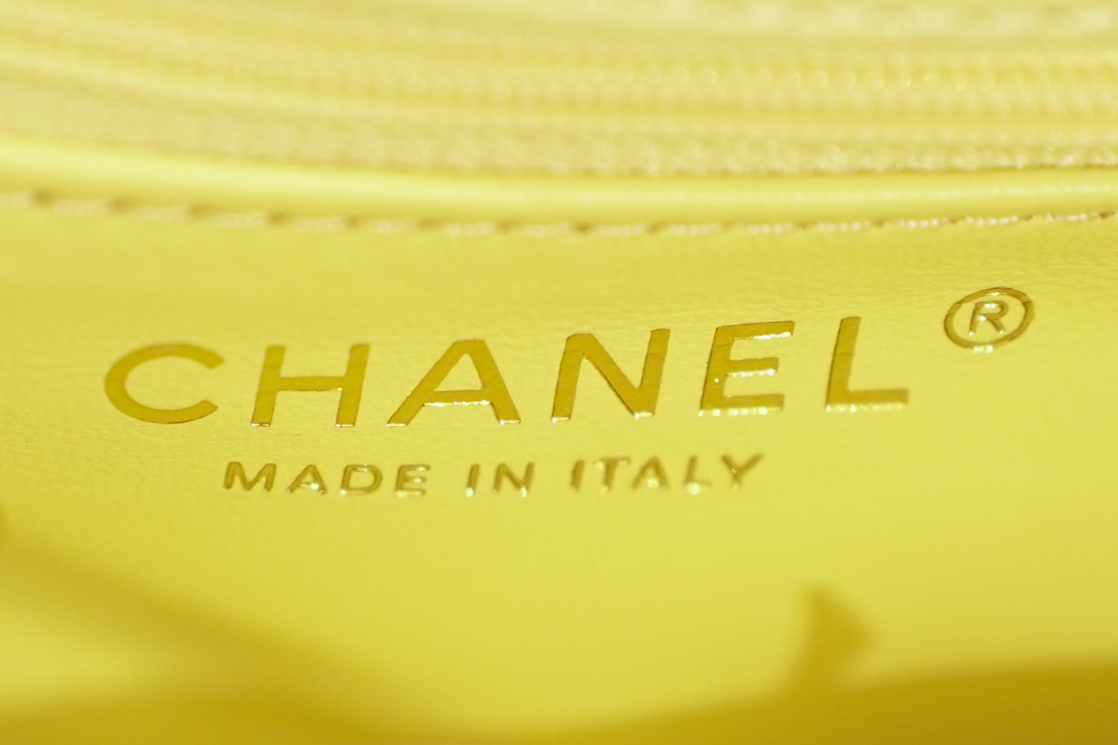 Chanel | Coco Mini – Lambskin – Yellow – Gold Hardware