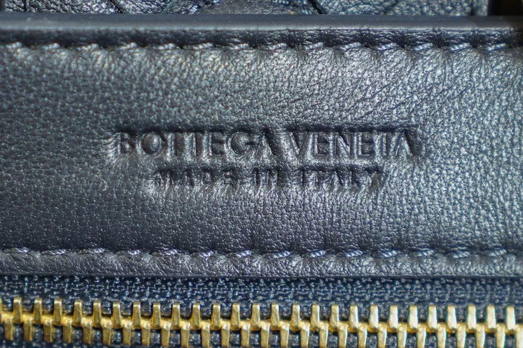 Bottega Veneta | Andiamo – Intrecciato – Nero – Gold Hardware