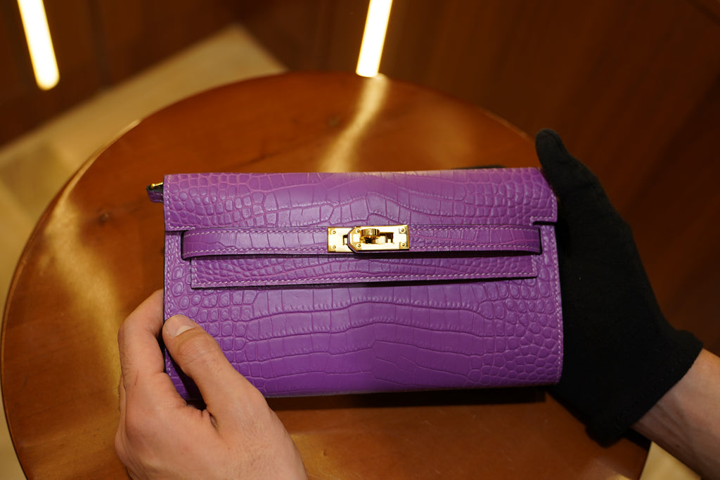 Hermes | Kelly To Go Wallet – Crocodile Leather – Purple – Gold Hardware