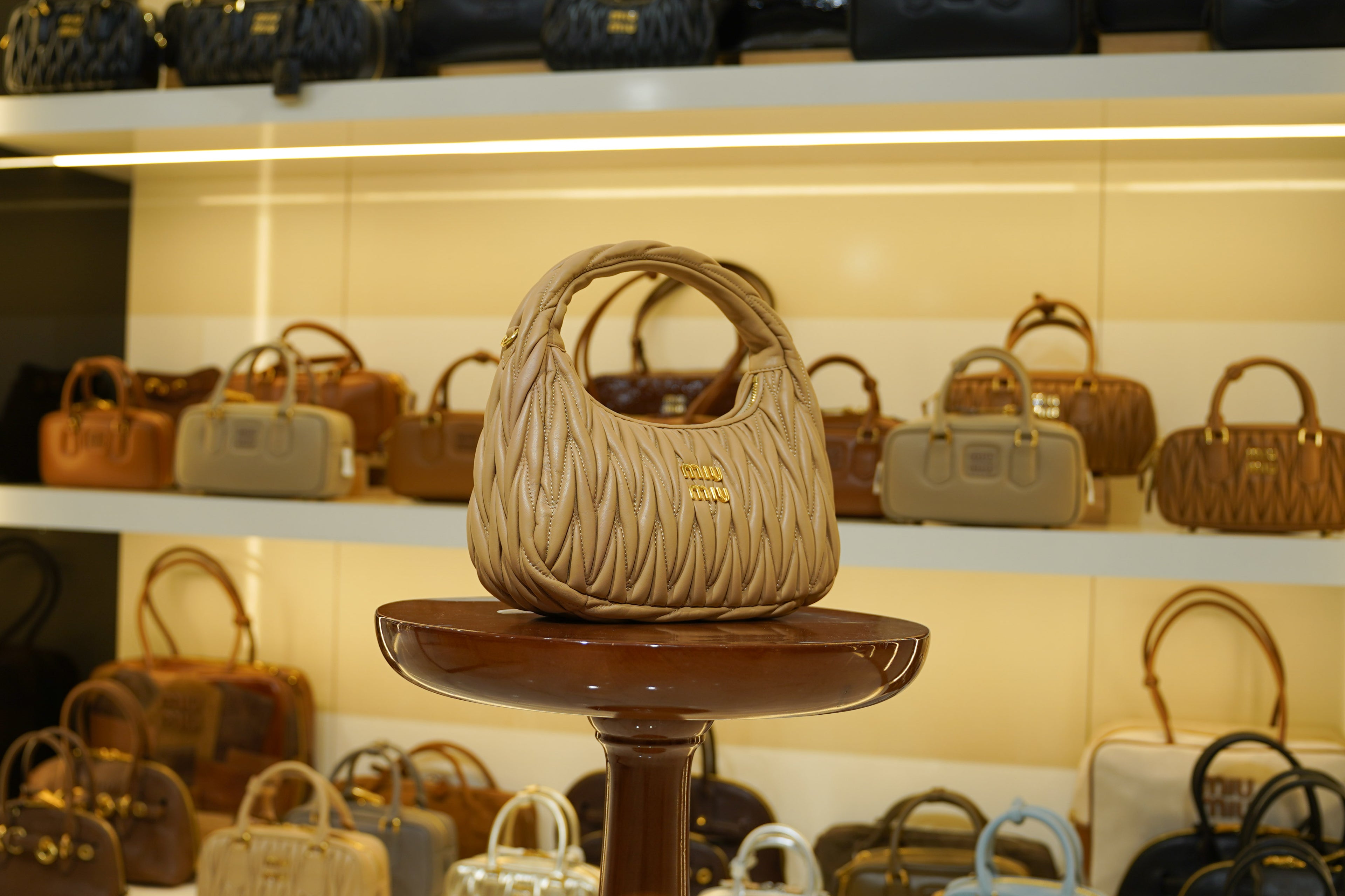 Miu Miu | Wander-Matelasse – Leather – Beige – Gold Hardware