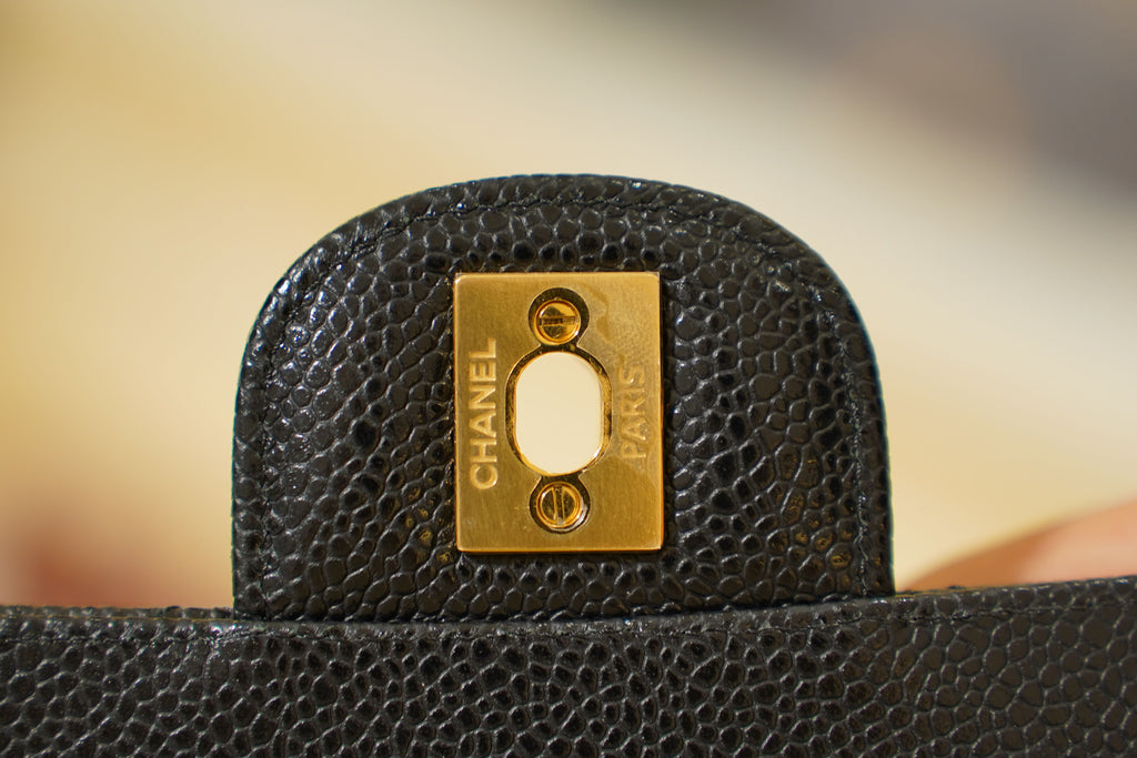 Chanel | Square Mini Flap Bag – Lambskin – Black – Gold Hardware