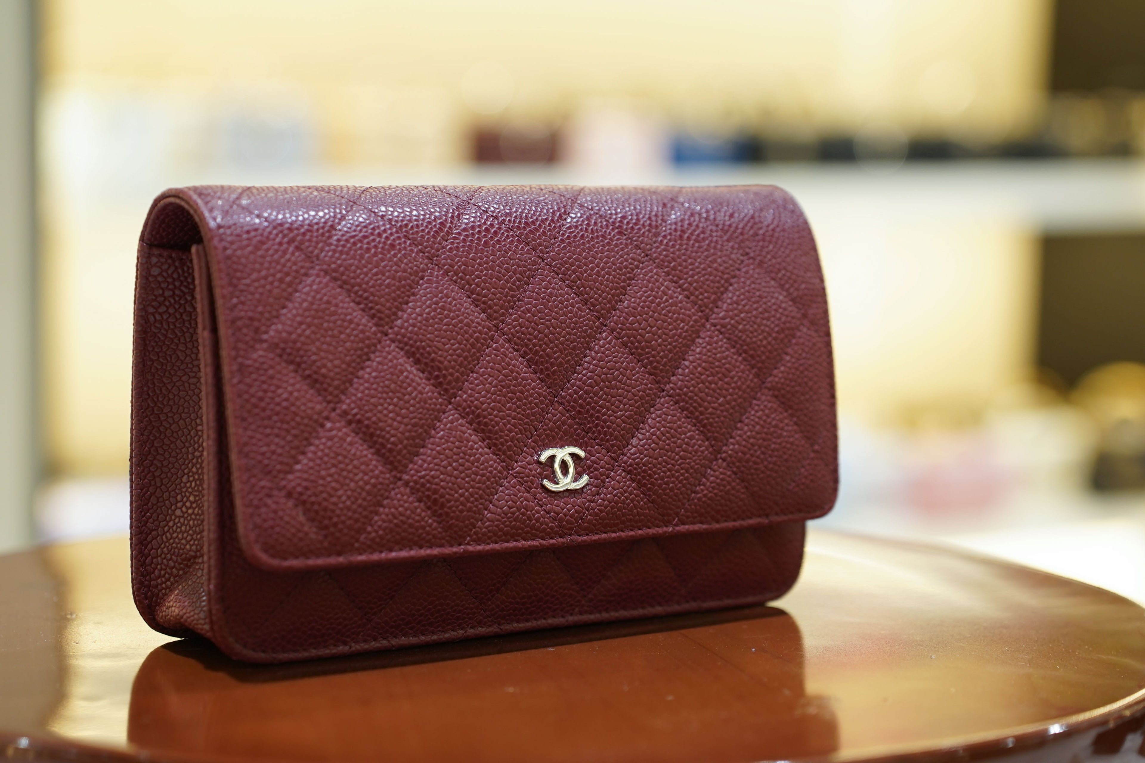 Chanel | Wallet on Chain – Caviar – Burgundy – Gold Hardware