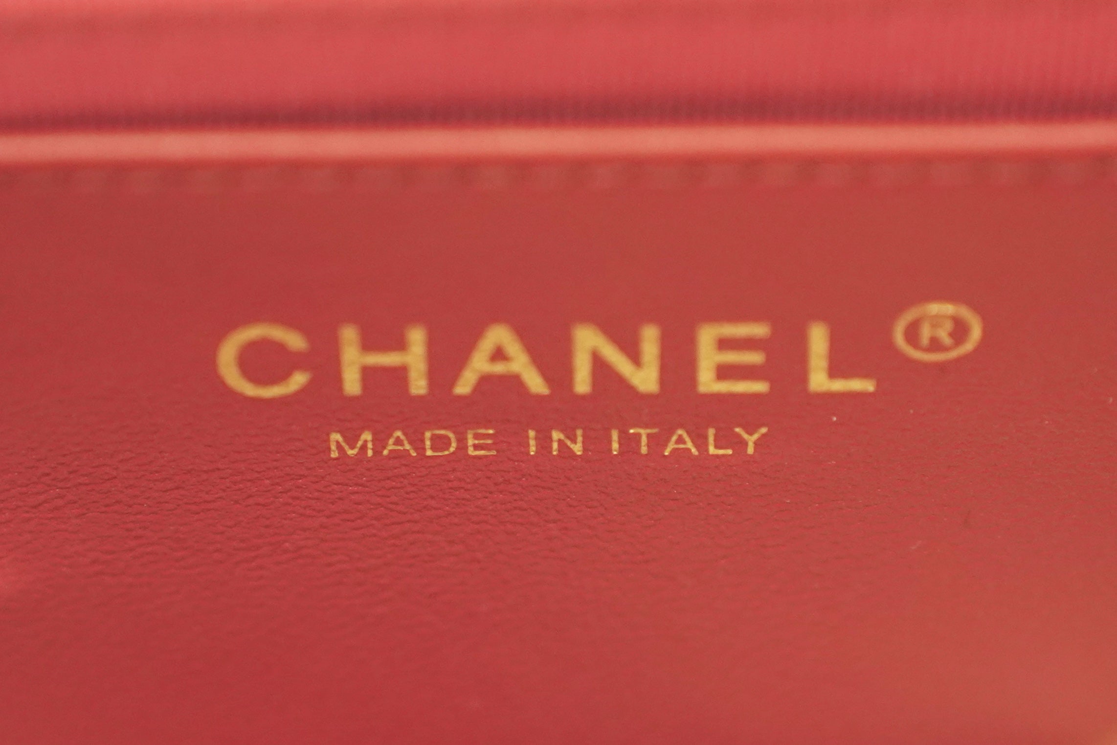 Chanel | Classic Flap Bag – Leather – Burgundy – Gold Hardware