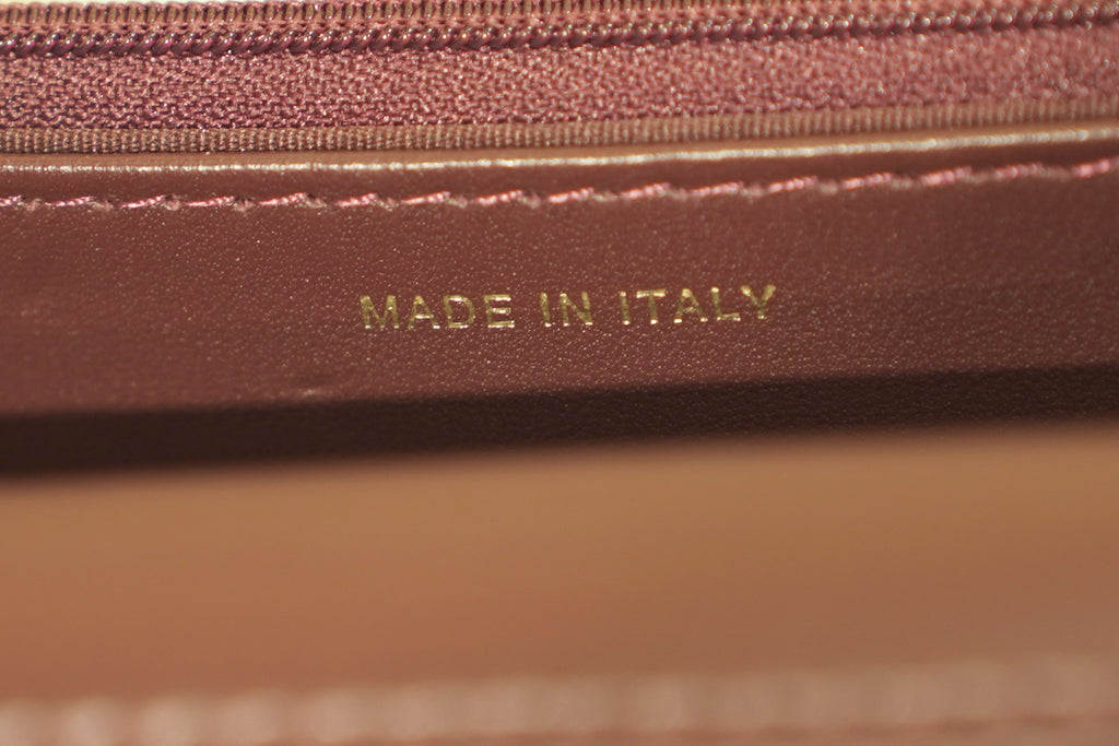 Chanel | Wallet on Chain – Lambskin – Burgundy – Gold Hardware