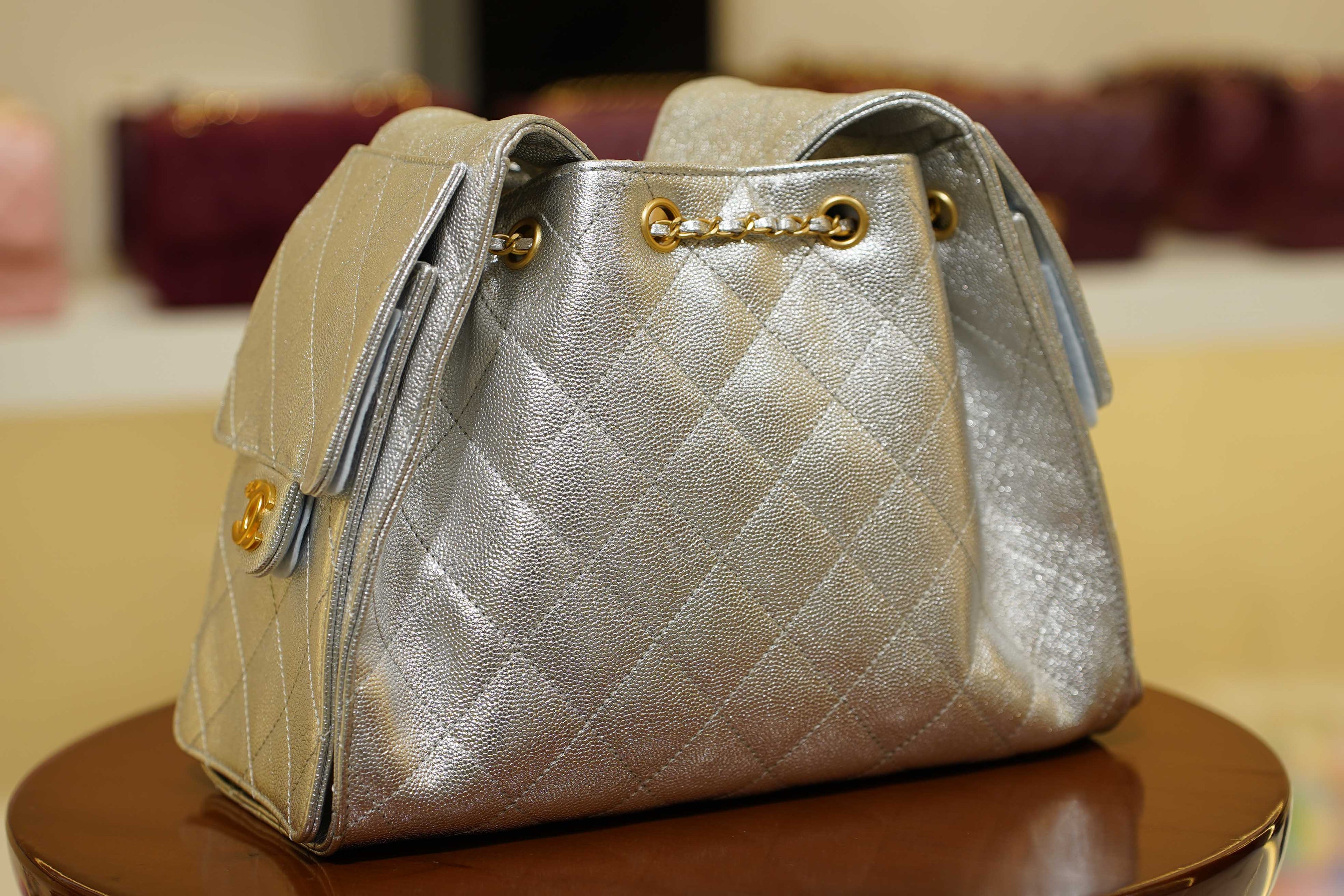 Chanel | 25 Small Handbag – Lambskin Leather – Silver – Gold Hardware