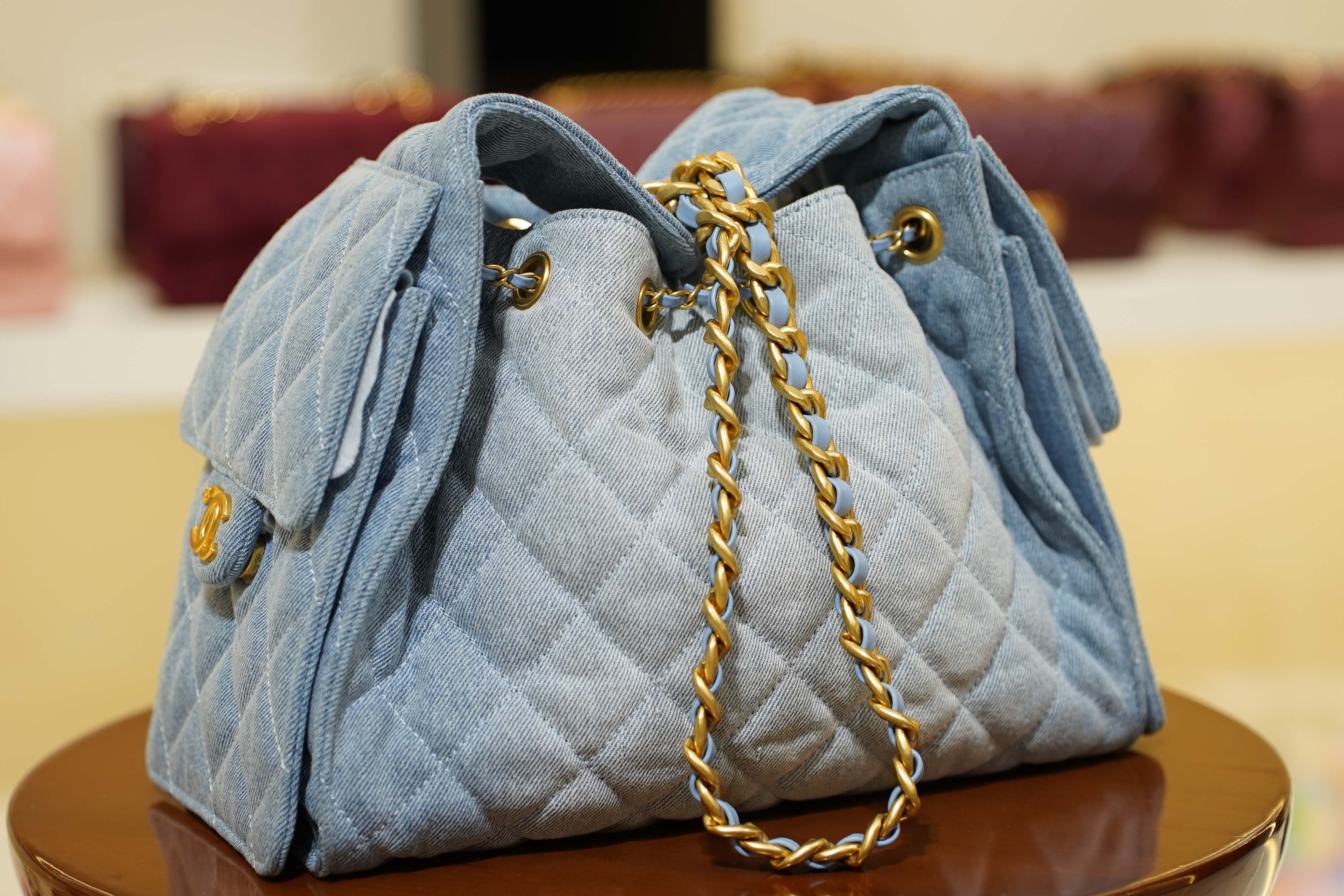 Chanel | 25 Small Handbag – Denim Fabric – Light Blue – Gold