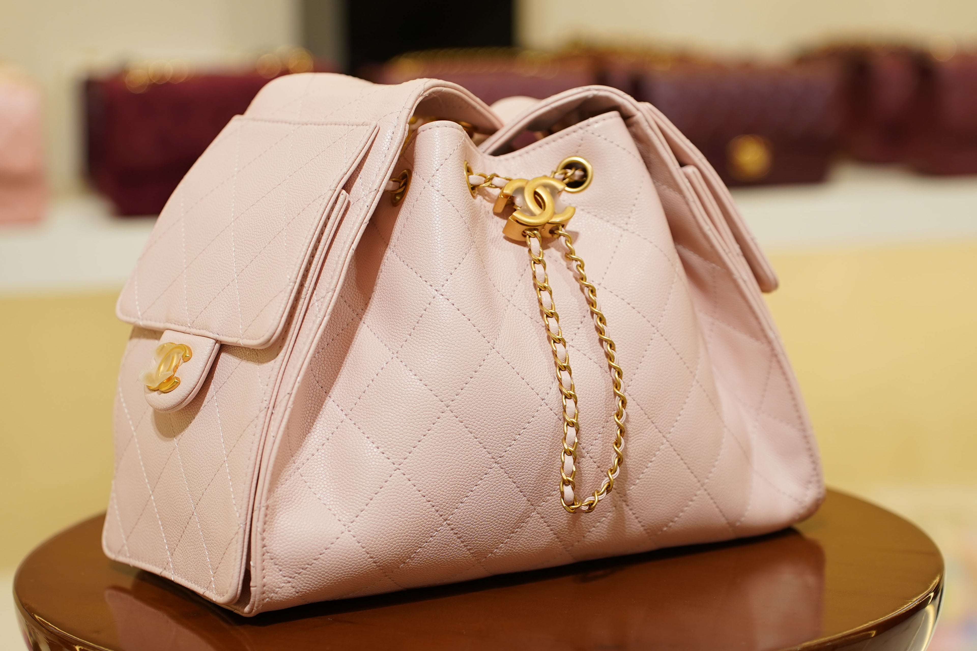 Chanel | 25 Small Handbag – Caviar Leather – Baby Pink – Gold Hardware