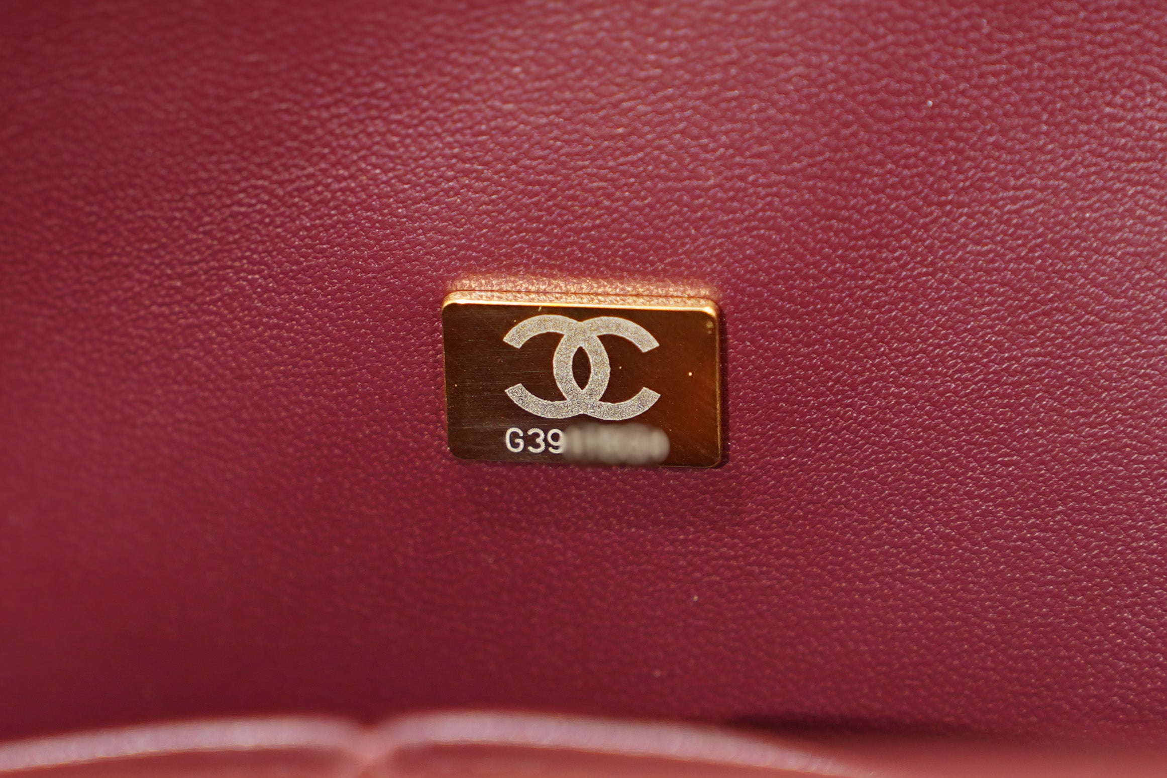 Chanel | Classic Flap Medium – Lambskin Leather – Burgundy – Gold Hardware