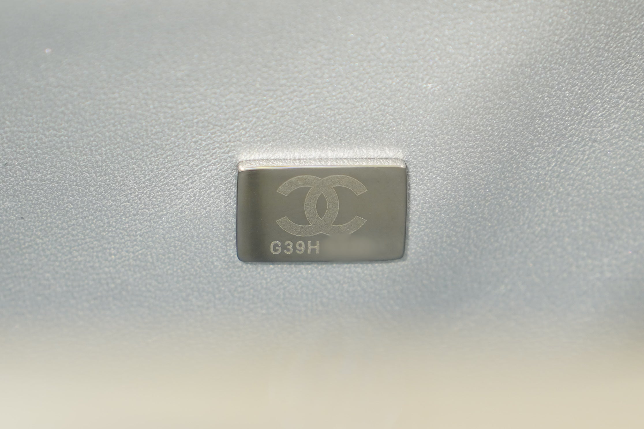 Chanel | Classic Flap Medium – Caviar Leather – Silver – Silver Hardware