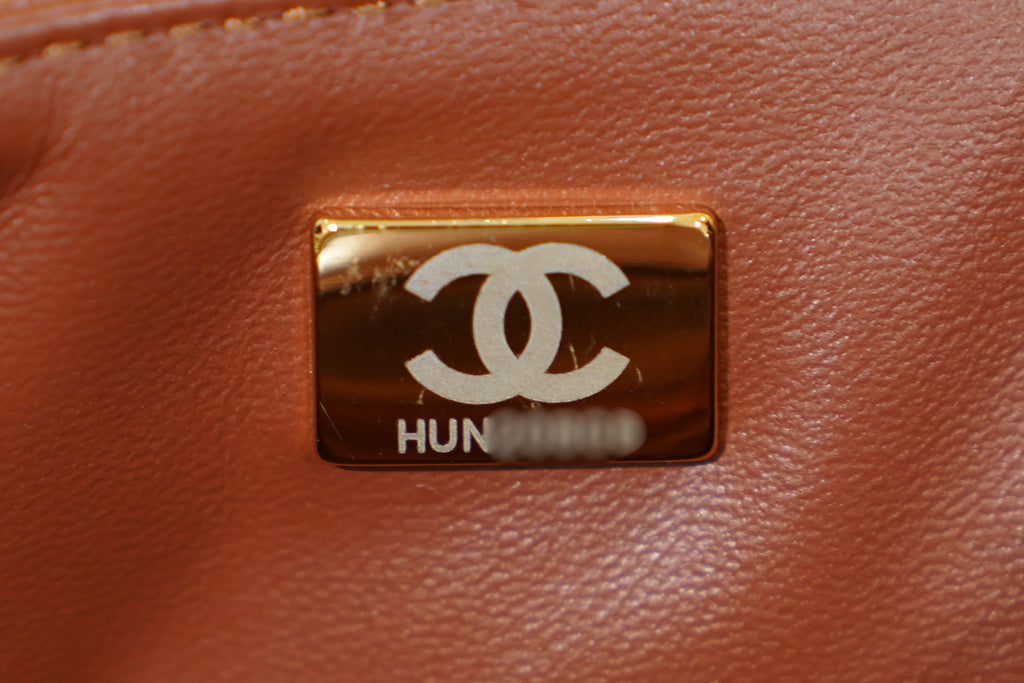 Chanel | Classic Flap Bag – Chocolate Brown Lambskin – Gold Hardware