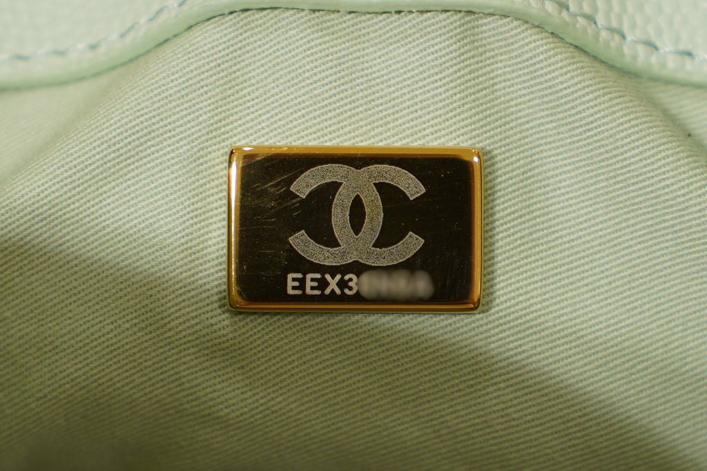 Chanel | 25 Small Handbag – Caviar Leather – Mint Green – Gold Hardware